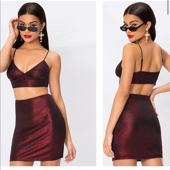 Revolve By The away shimmery black and red crop top and Skirt set - Picture 5 of 7